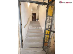 Pronájem kanceláře, Praha - Nové Město, Školská, 80 m2