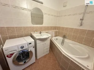 Prodej bytu 2+1, Česká Lípa, Železničářská, 59 m2