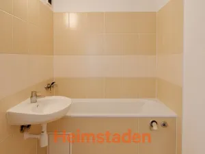 Pronájem bytu 2+1, Orlová - Lutyně, Masarykova třída, 58 m2