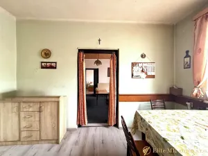 Prodej rodinného domu, Cerhenice, Na vinici, 188 m2