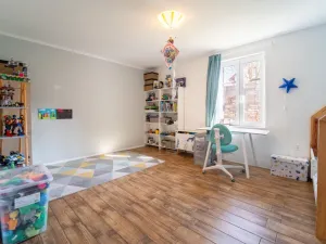 Prodej rodinného domu, Žleby, Školní, 218 m2