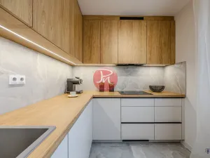 Prodej bytu 2+kk, Ostrava, Nálepkova, 52 m2