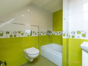 Prodej vícegeneračního domu, Račice, 291 m2