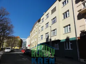 Prodej bytu 2+kk, Praha - Bubeneč, Lotyšská, 55 m2