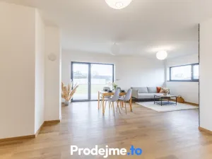 Prodej rodinného domu, Hevlín, 101 m2