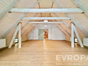 Prodej rodinného domu, Rudník, 280 m2