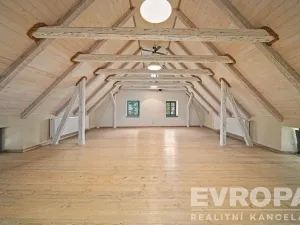 Prodej rodinného domu, Rudník, 280 m2