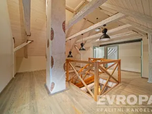 Prodej rodinného domu, Rudník, 280 m2