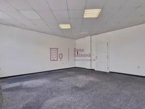 Pronájem kanceláře, Jindřichův Hradec - Jindřichův Hradec IV, Karlov, 36 m2