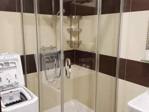 Pronájem bytu 2+1, Praha, Nad alejí, 54 m2