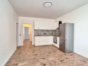 Pronájem bytu 2+kk, Praha - Holešovice, Malá Plynární, 47 m2