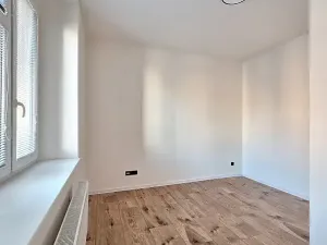 Pronájem bytu 2+kk, Praha - Holešovice, Malá Plynární, 47 m2