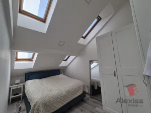 Pronájem atypického bytu, Praha - Nusle, Sinkulova, 85 m2