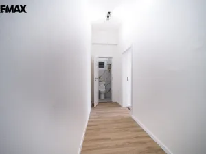 Pronájem bytu 2+kk, Praha - Libeň, Novákových, 44 m2