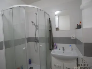 Pronájem bytu 1+kk, Hradec Králové, Malé náměstí, 42 m2