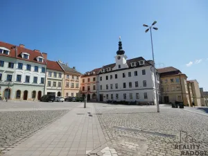 Pronájem bytu 1+kk, Hradec Králové, Malé náměstí, 42 m2