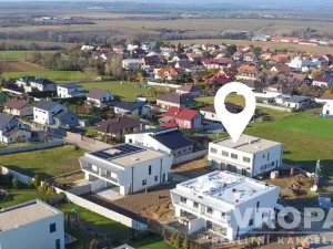 Pronájem rodinného domu, Červené Pečky, Hrabáňova, 210 m2