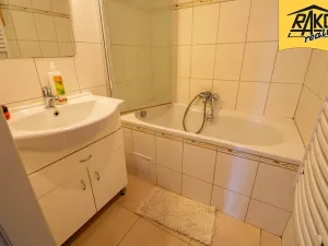 Prodej bytu 5+1, Trutnov, Pampelišková, 92 m2