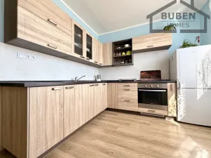 Prodej bytu 2+1, Lesná, 57 m2