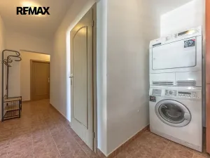 Prodej bytu 4+kk, Praha - Čakovice, Ke stadionu, 82 m2