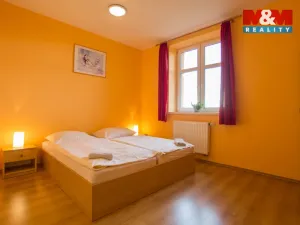 Prodej bytu 4+1, Dolní Dunajovice, U Pekárny, 78 m2