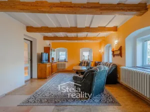 Prodej chalupy, Staré Město, 145 m2