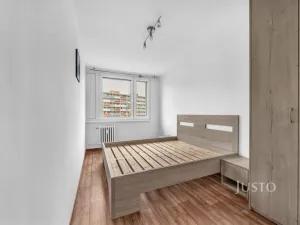 Pronájem bytu 3+kk, Praha, Livornská, 70 m2