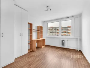 Pronájem bytu 3+kk, Praha, Livornská, 70 m2