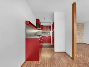 Pronájem bytu 3+kk, Praha, Livornská, 70 m2