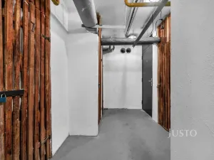 Pronájem bytu 3+kk, Praha, Livornská, 70 m2