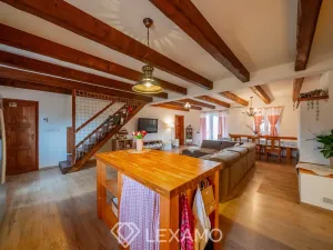 Prodej rodinného domu, Jevišovka, 306 m2