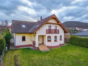 Prodej rodinného domu, Modlany, 121 m2