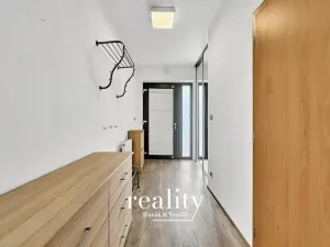 Pronájem bytu 2+kk, Nový Šaldorf-Sedlešovice, Pod Horou, 50 m2