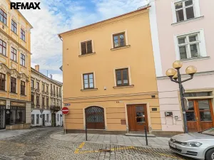 Prodej komerční nemovitosti, Šumperk, nám. Míru, 200 m2