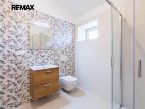 Prodej bytu 3+kk, Svoboda nad Úpou, Nádražní, 65 m2