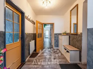 Prodej rodinného domu, Katusice, Kovaňská, 222 m2