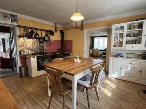 Prodej rodinného domu, Kojátky, 280 m2