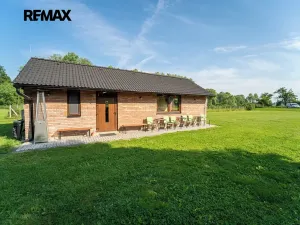 Prodej komerční nemovitosti, Chrášťany, 10917 m2