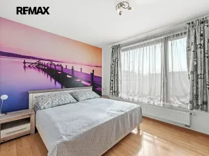 Pronájem bytu 2+kk, Praha - Vysočany, Sousedíkova, 55 m2