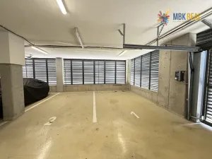 Pronájem garážového stání, Brno, Kociánka, 18 m2