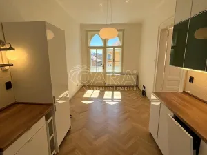 Pronájem bytu 2+kk, Praha - Vršovice, Slovinská, 44 m2