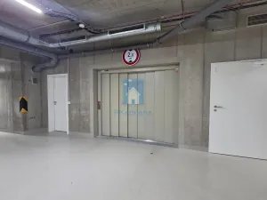 Pronájem bytu 2+kk, Praha, Maroldova, 43 m2