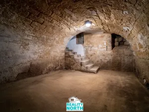 Prodej rodinného domu, Kanina, 386 m2