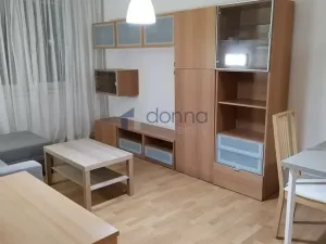 Pronájem bytu 2+kk, Praha, Bazovského, 45 m2