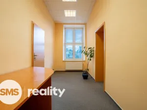 Pronájem kanceláře, Krnov, Revoluční, 36 m2
