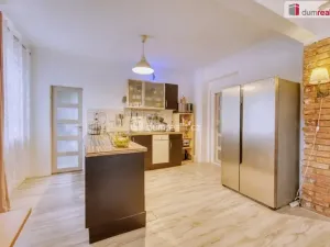 Prodej rodinného domu, Velichov, 300 m2