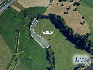 Prodej podílu pole, Hradec Králové, 1004 m2