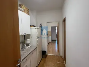 Pronájem kanceláře, Praha, Pekařská, 13 m2