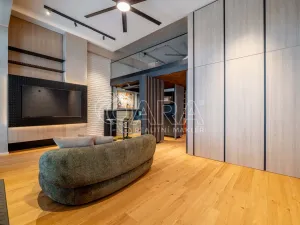 Pronájem bytu 1+kk, Praha - Holešovice, Tusarova, 53 m2