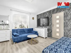 Prodej rodinného domu, Staré Jesenčany, 110 m2